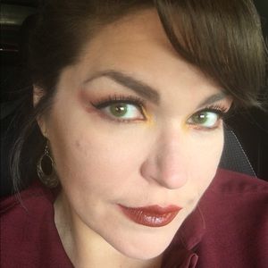 Meet your Posher, Roxana